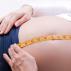 Kodėl nėščiosios matuoja gimdos dugno aukštį Ką ginekologas nėštumo metu matuoja centimetru?
