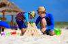 Ísť s dieťaťom k moru - ako si užiť zábavnú dovolenku na pláži a čo robiť s dieťaťom na mori